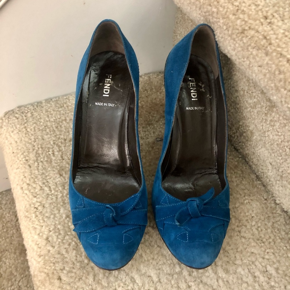 Beautiful turquoise Fendi heels